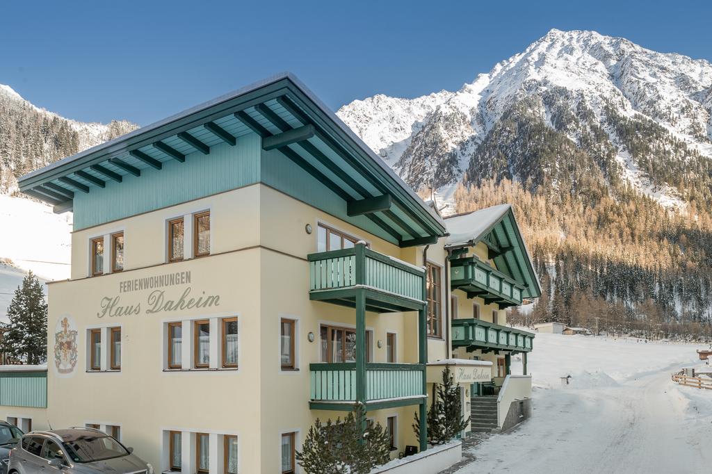 Ferienwohnungen Haus Daheim Längenfeld Exterior foto